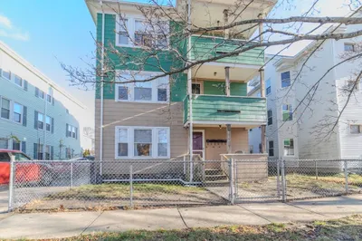 6 Stevens Rd