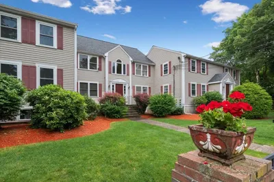 53 Brook St #53 1