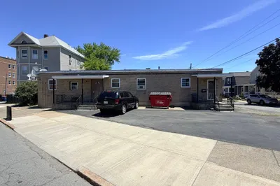 1840-1846 Acushnet Ave 1