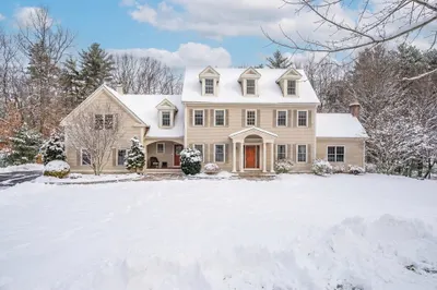 53 Sylvan Dr 1