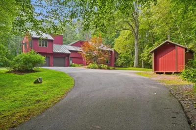 146 Spofford Rd 1