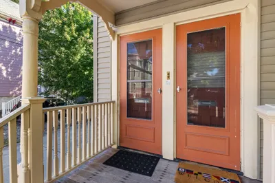 28 Elmwood Street #2 1
