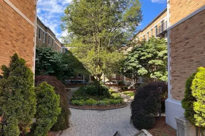 854 Massachusetts Ave #4 1