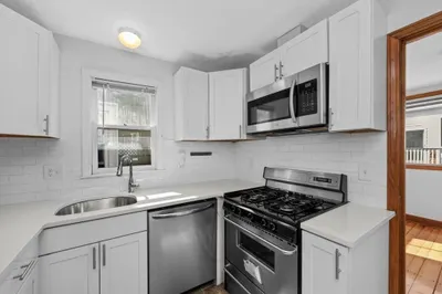 32 Prospect Street #3