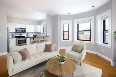 529 E Broadway #7