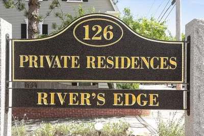126 Merrimac St #15 1