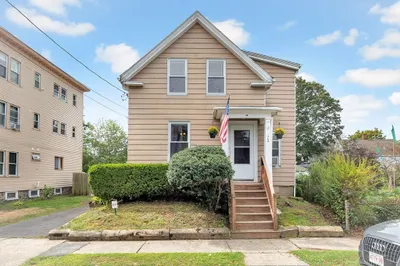 72 Hillside Ave 1
