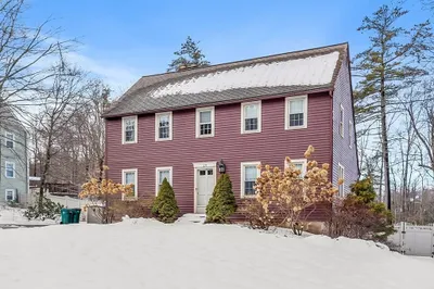 29 Old Deerfield Rd 1