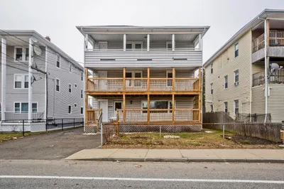 199-201 Meadow St 1