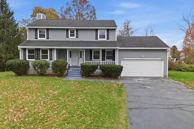 1 Bridle Path Ln 1