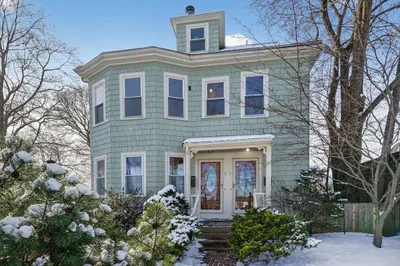 3 Henry Street #3 1