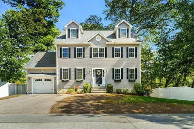 79 Bridle Road 1