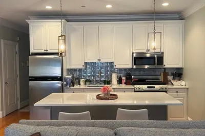 503 East Broadway #1