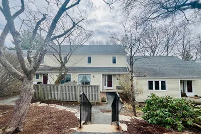 62 Fifer Lane #62 1