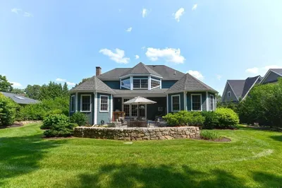 113 Livingston Circle