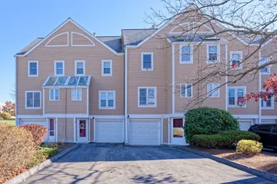 44 Wrentham Road #44 1