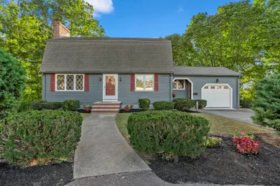 33 Old Carriage Lane 1