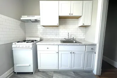 15 Huss Ct #307