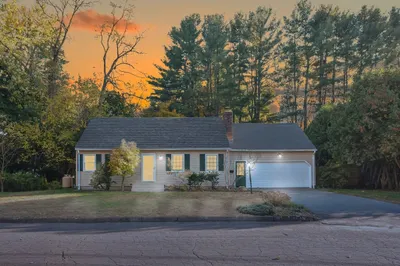 43 Pilgrim Dr 1