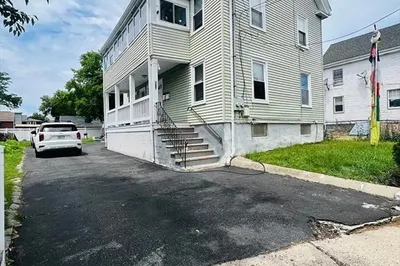 241 Pearl St #1