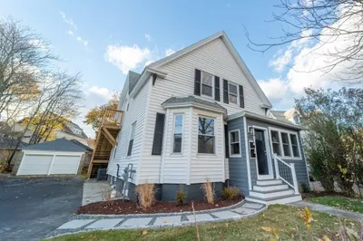 72 Florence St #1 1