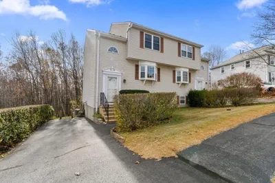 41 Ledgecrest Drive 1