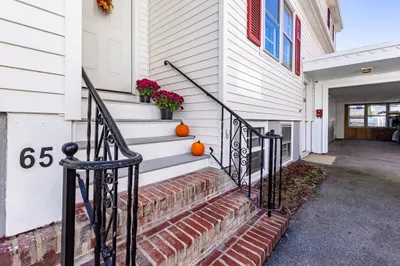 65 Alden Ave 1