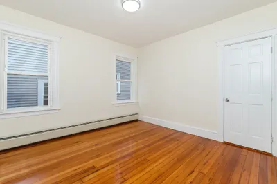 16 Taft St #2 1