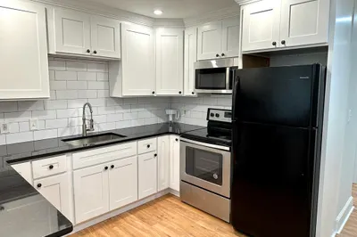 616 Columbus Ave #B1 1