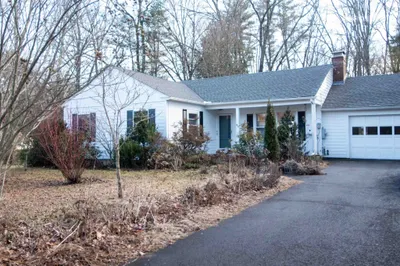 92 Cottage Street 1