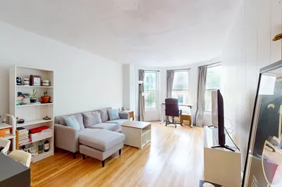 513 Beacon #5