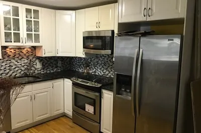 22 Laurel Street #34