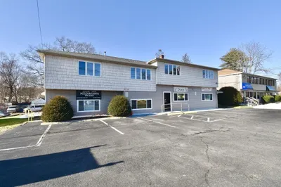 42 Harkness Avenue #2L 1