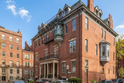 2 Otis Place #2 1