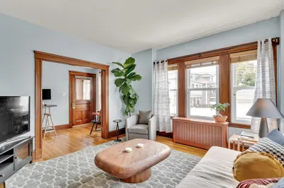 14 Lilian St #1 1
