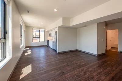 166 Main St #408