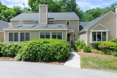 32 Lilac Ln #32 1