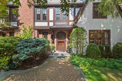 10 Allen Road