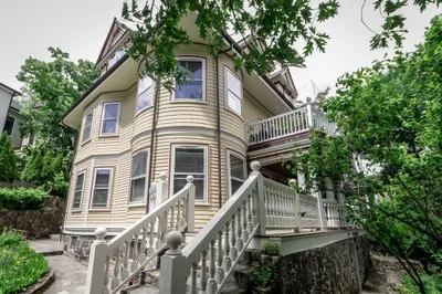 18 Atherton Road #1 1