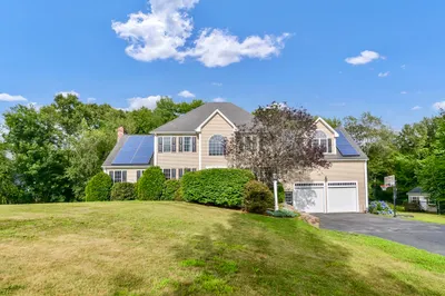 6 Davenport Rd