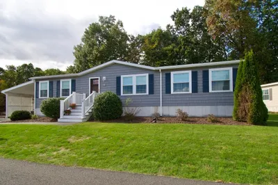 19 Hillview Drive