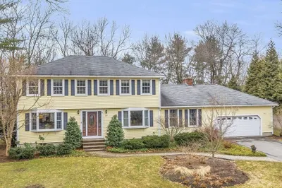 23 Woodhaven Drive 1