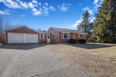319 Oak Hill Ave