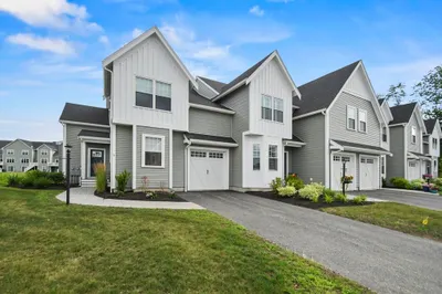 9 Morgan Way #9 1