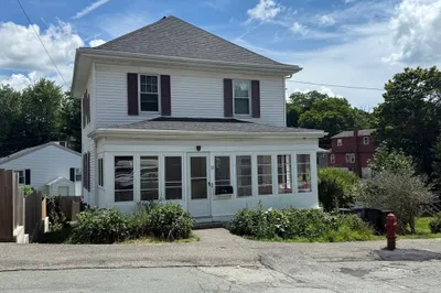 13 Echo Avenue 1