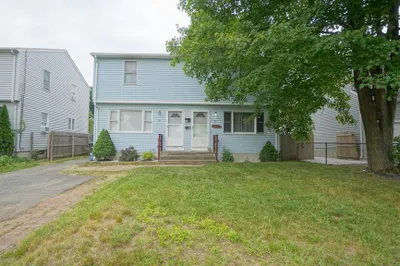 69-71 Laurence St. 1