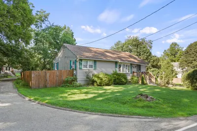 296 Hancock Rd 1