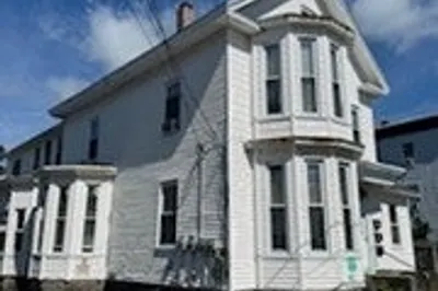 11 Coral St #1