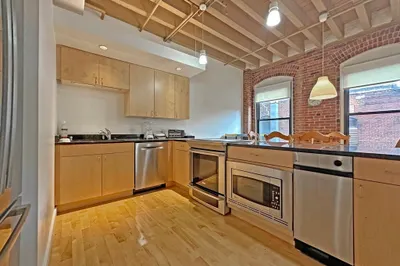 111 Beach St #4B