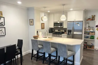 728 East Broadway #302